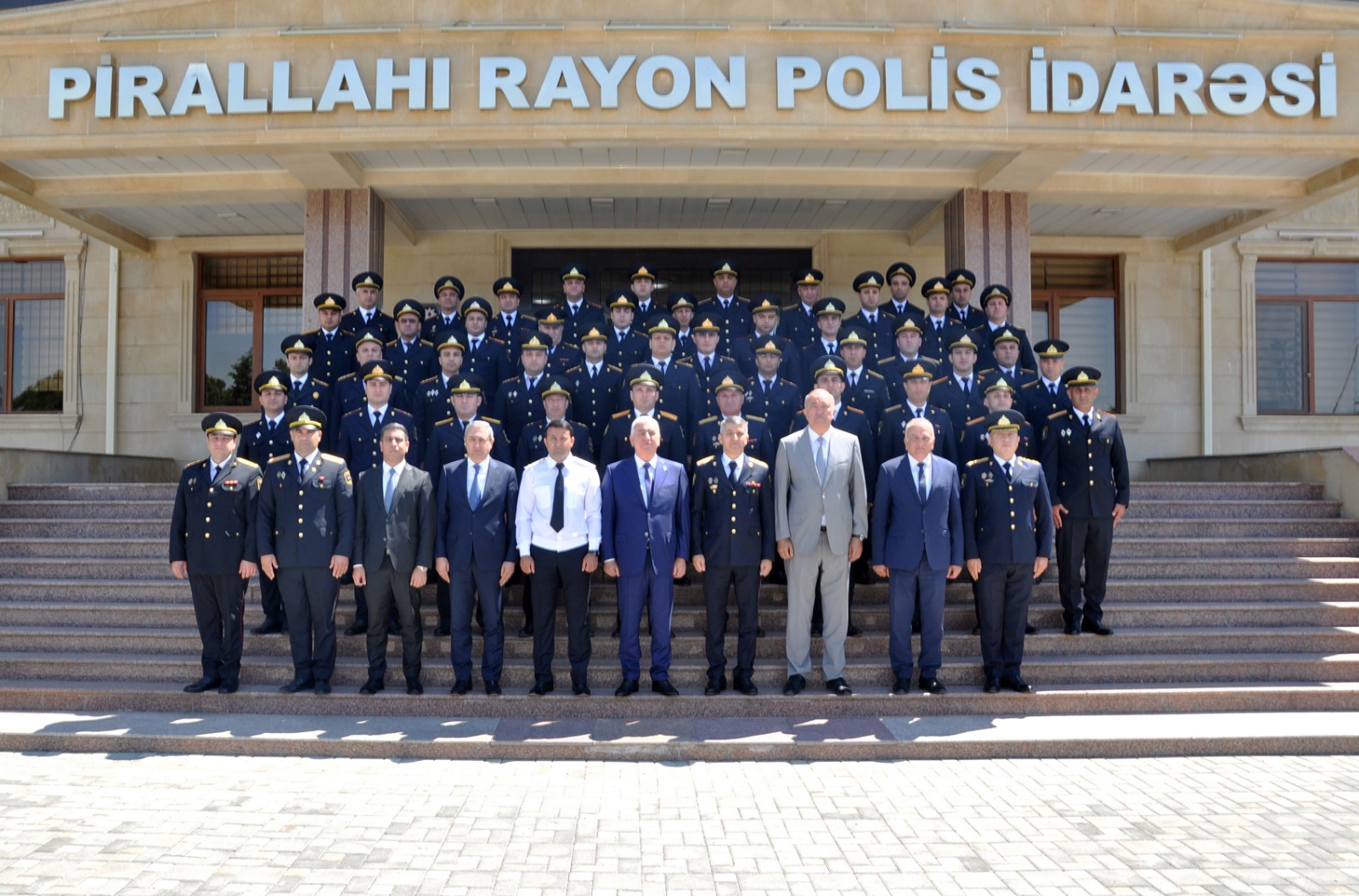 Polis dövlətçiliyimizin əsas dayaqlarındandır - İcra başçısı