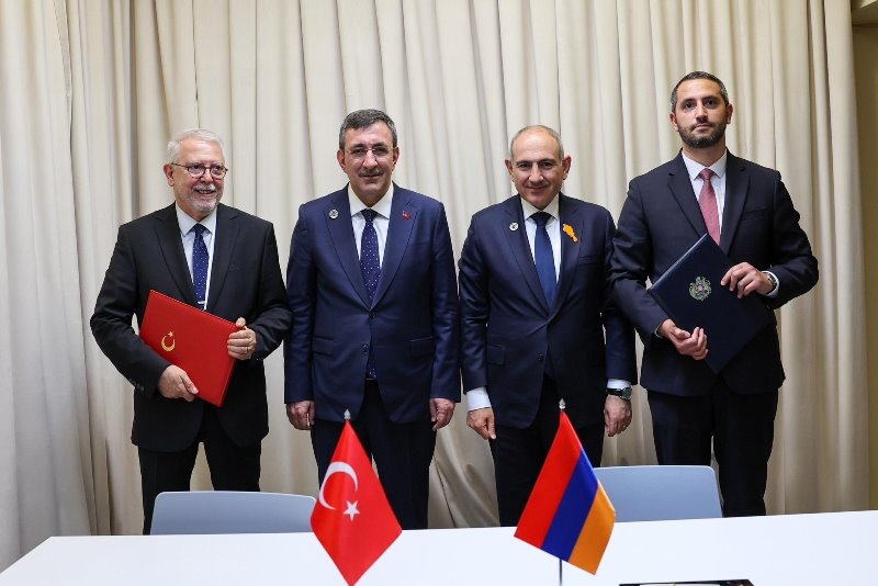 Paşinyan Ermənistanın Türkiyə üzrə nümayəndəsini dəyişir: kim olacaq?