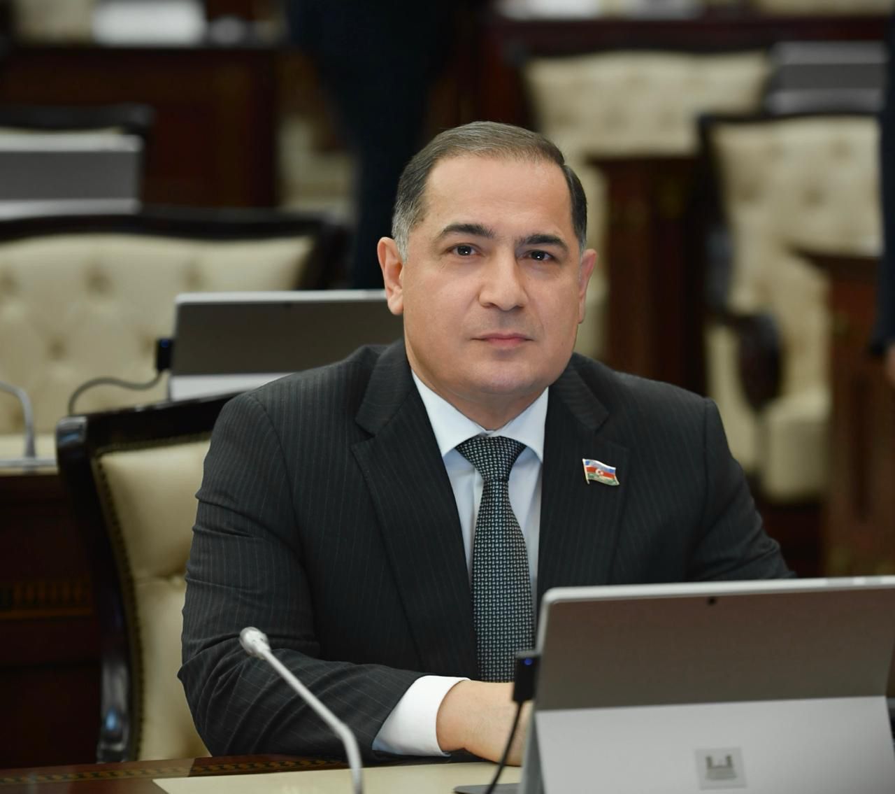 Azərbaycan rəqəmsal iqtisadiyyat modelinə keçir - komitə sədri
