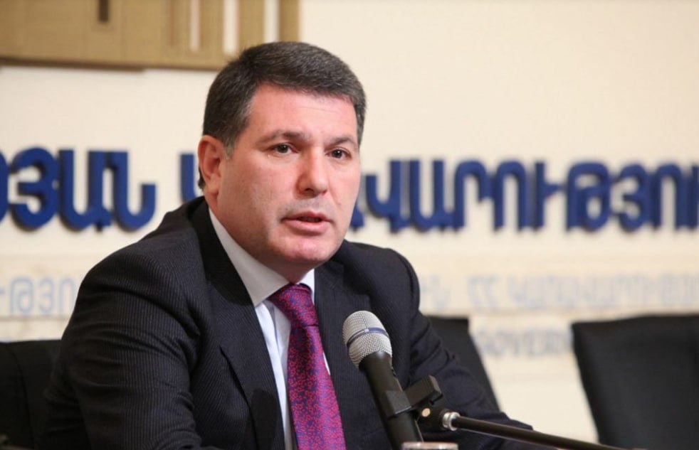 Minister seized state reserve