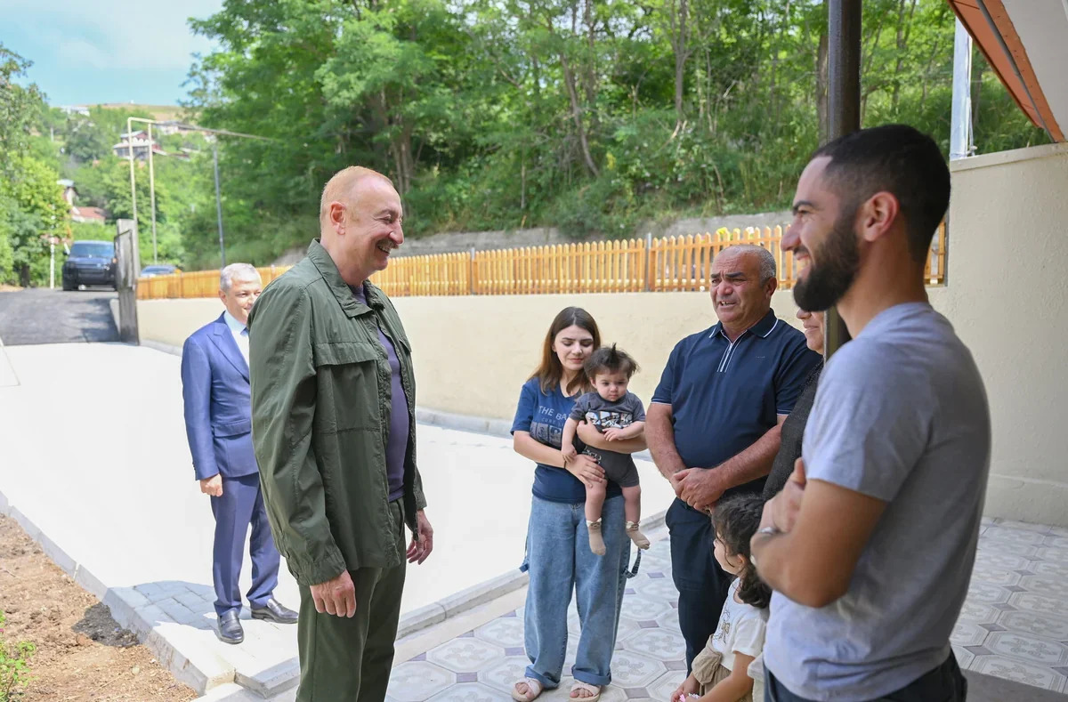 Artıq köçkün həyatı keçmişdə qaldı -&nbsp;Prezident