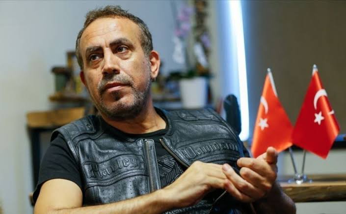 Haluk Levent SAXLANILDI