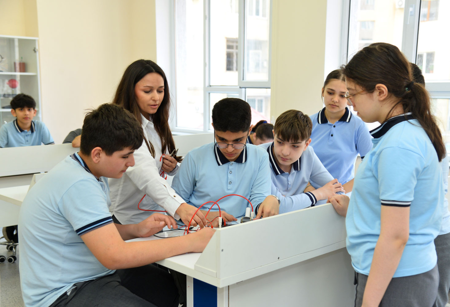 Yeni təmayül&nbsp;tədris modeli yaradılacaq məktəblərin SİYAHISI
