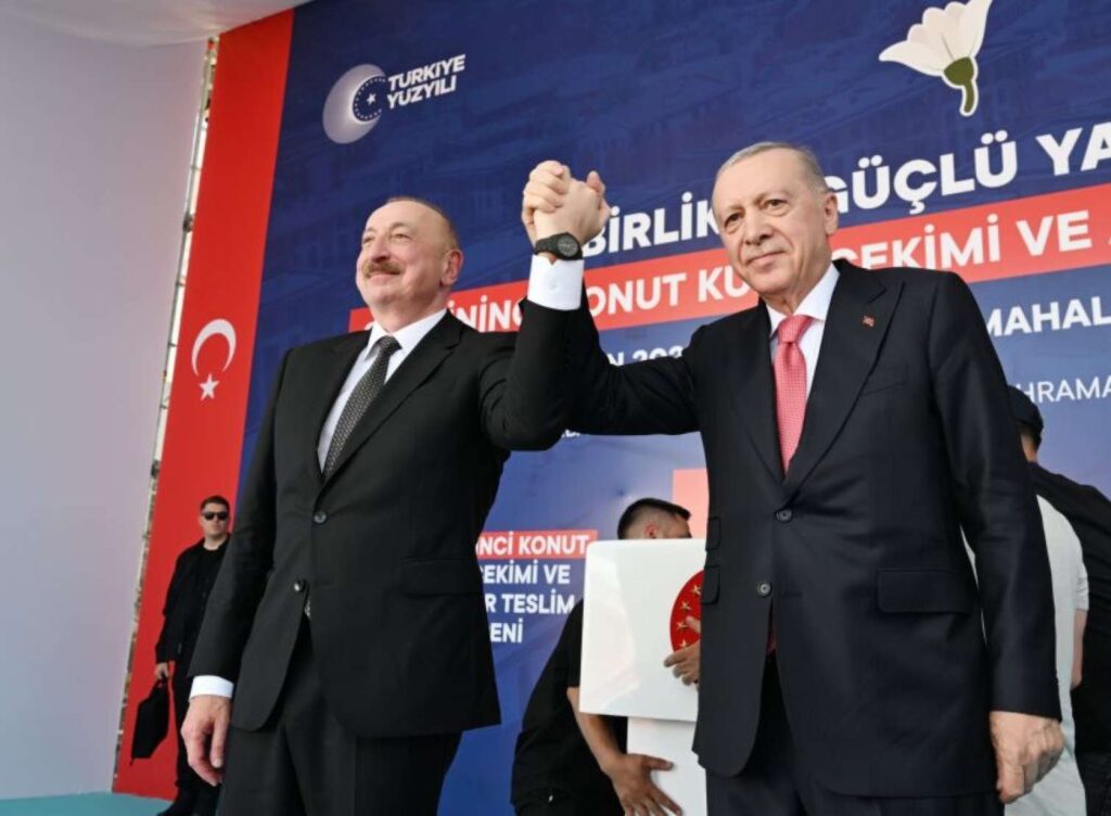 Yeni dünya nizamında Azərbaycan - Türkiyə münasibətləri