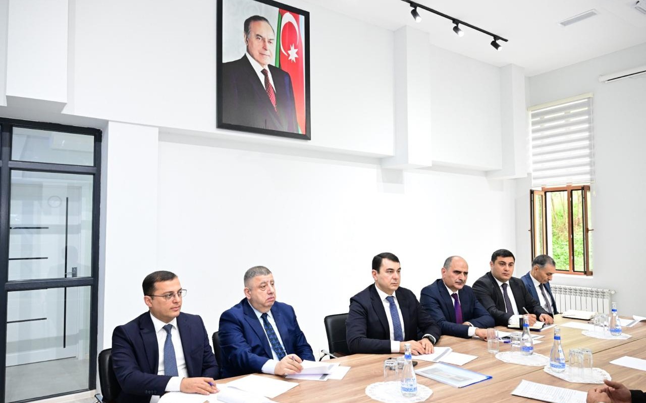 &nbsp;Adil Kərimli Şuşada vətəndaşları qəbul edib -&nbsp;FOTOLAR