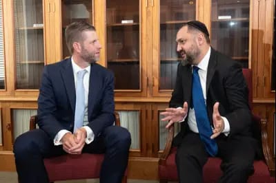 Trampın oğlu: Azərbaycan dostumuz, İsrail isə müttəfiqimizdir
