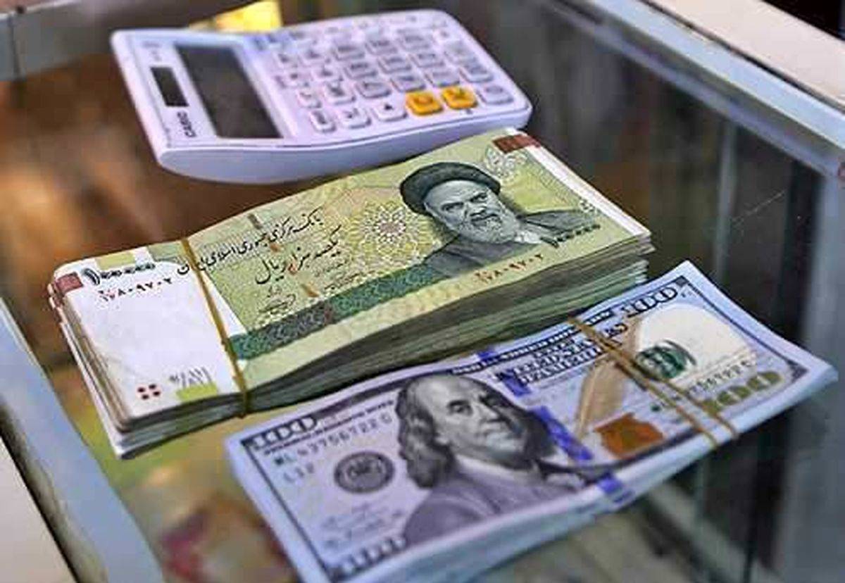 Dollar tarixi rekord&nbsp;qırdı
