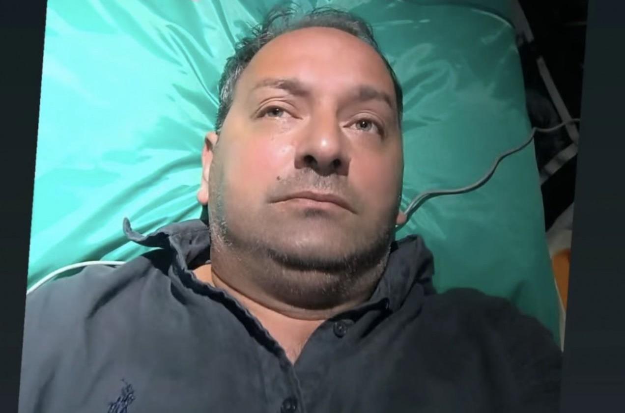 Əməkdar artisti ilan sancıb