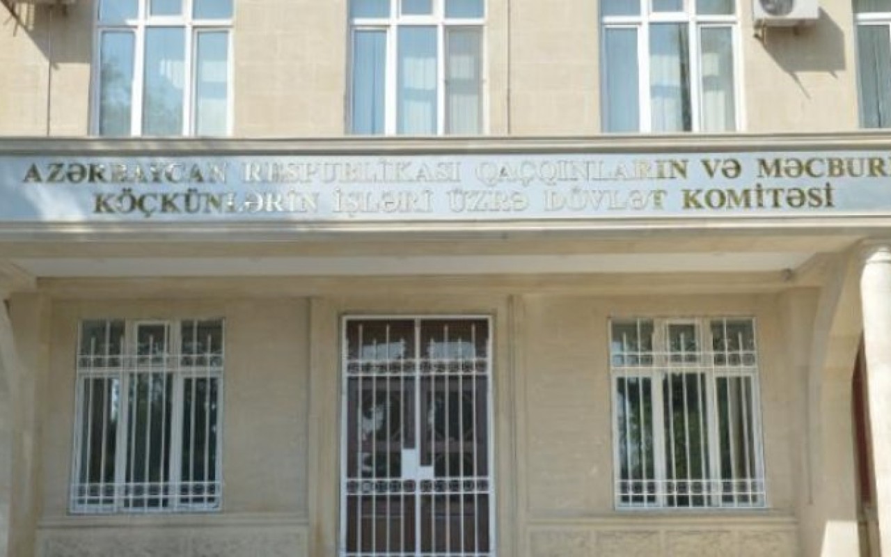 Keçmiş məcburi köçkünə 1 otaqlı mənzil verilib? - Rəsmi açıqlama