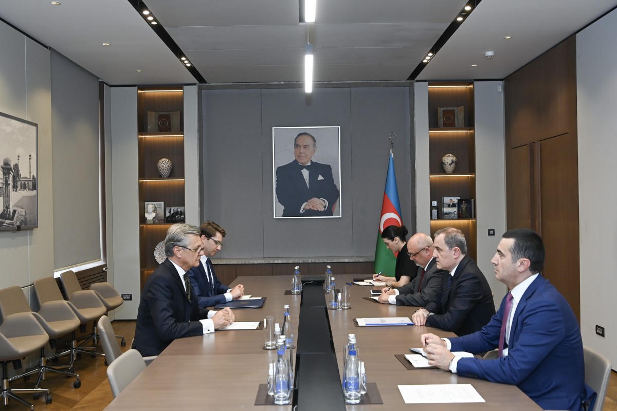 Ceyhun Bayramov Almaniya Azərbaycana yeni təyin olunmuş səfirini qəbul etdi