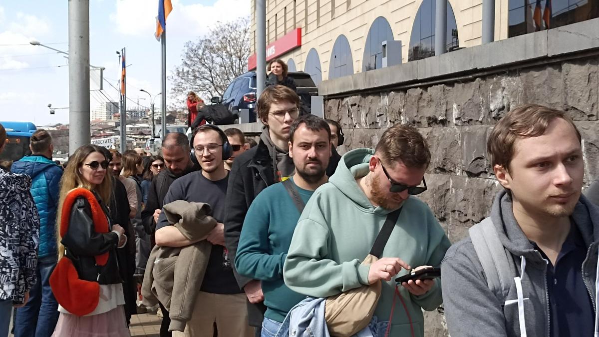 Русские снова массово переезжают в Армению