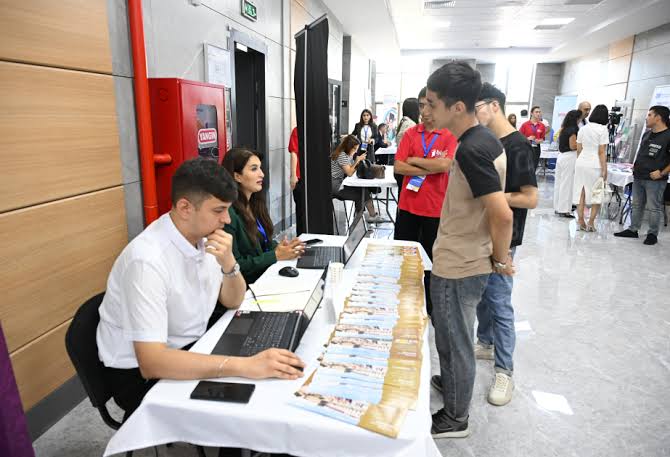 Universitetlərin&nbsp;sərgisinə start verildi