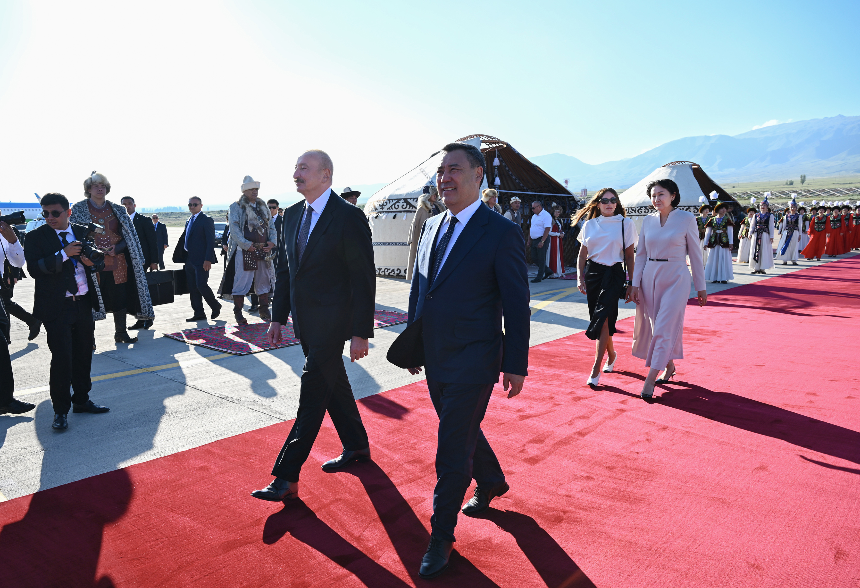 Ilham Aliyev is on a visit to Kyrgyzstan