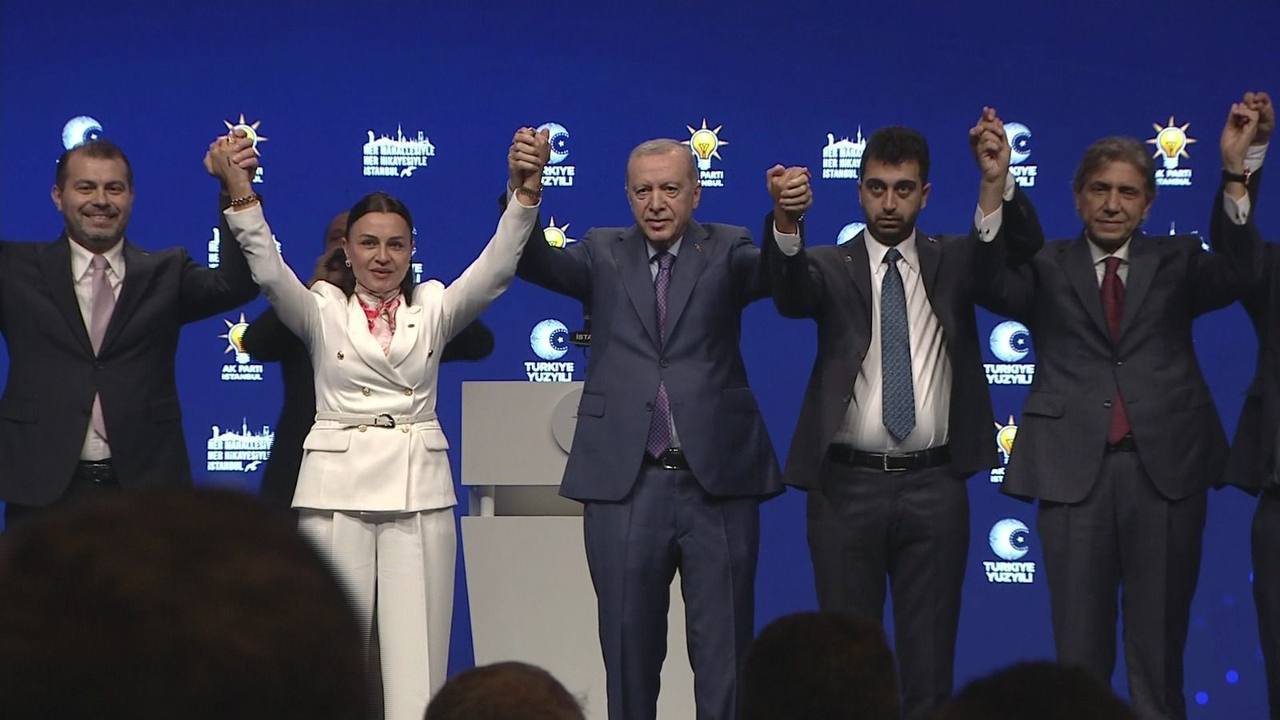 Opposition mayors massively joined Erdoğan's party - VIDEO&nbsp;