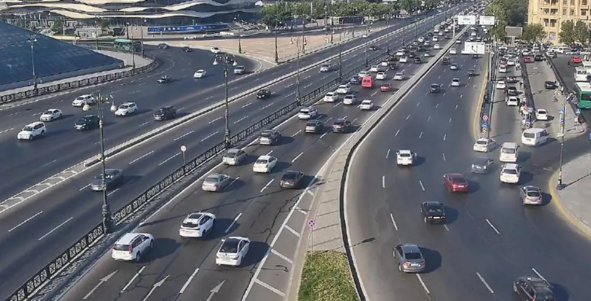 Bakının 5 əsas yolunda tıxac var