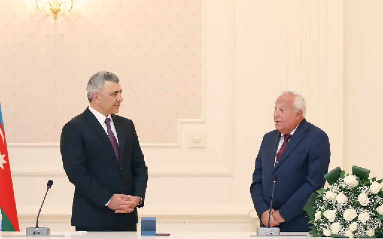 Ali Məhkəmənin hakimi təqaüdə göndərildi - FOTO