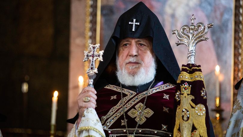 II Qaregin və altı yepiskopun məhkəməsi başladı