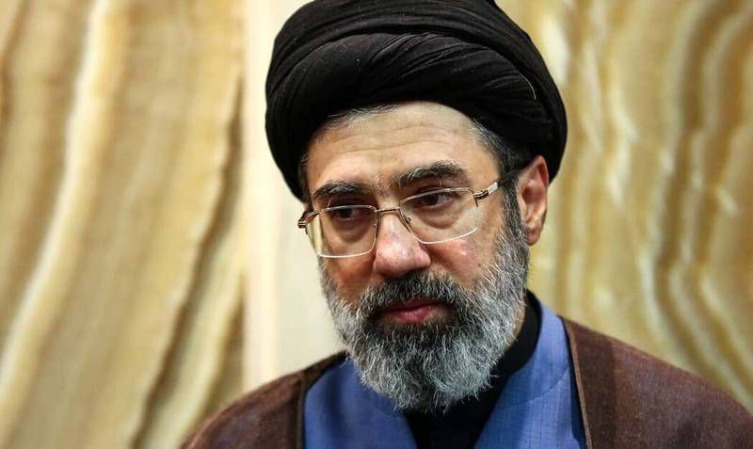 Khamenei seen in video for the first time after five months - VIDEO