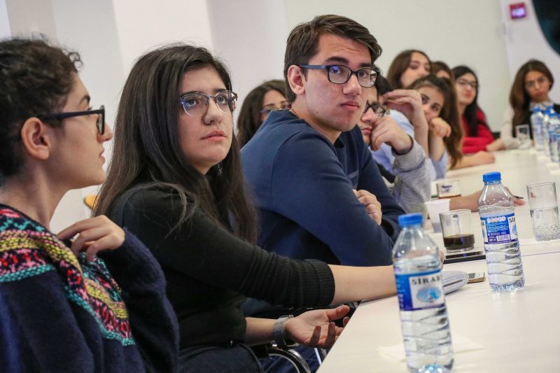 Bu universitetdə təhsil haqqı 1500 manatadək azaldıldı