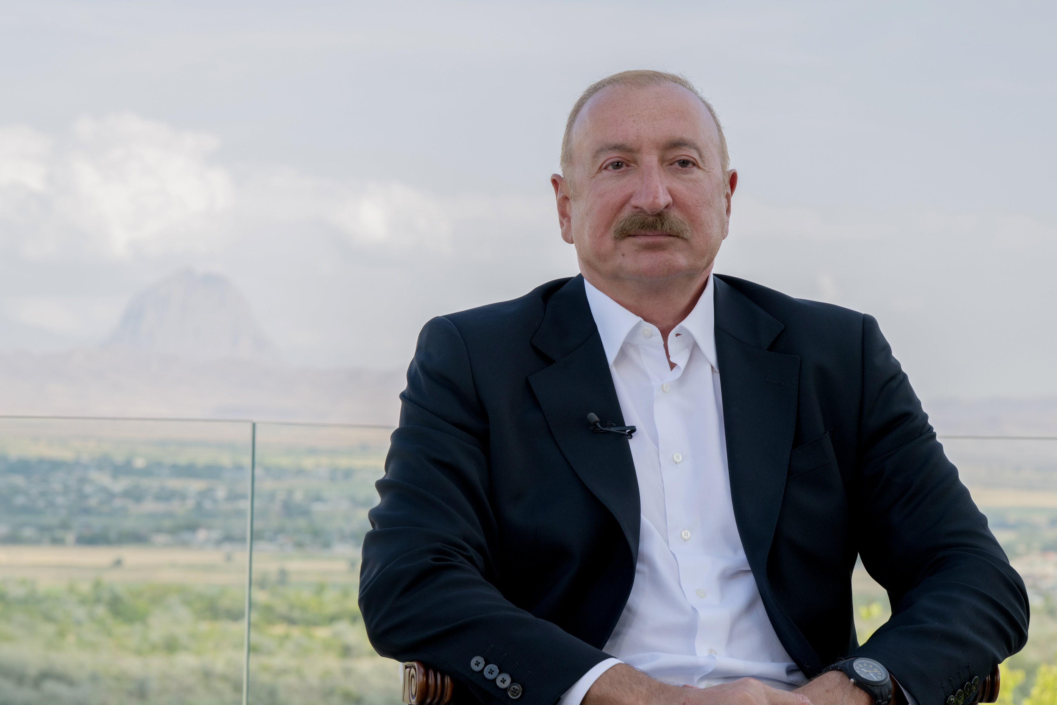 İlham Əliyev: Azərbaycan Silahlı Qüvvələri bölgədə söz sahibidir