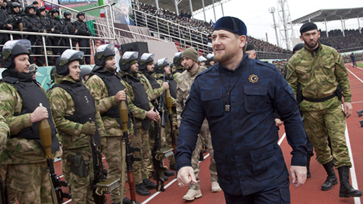 Kadırov çeçenləri&nbsp;Ukrayna ilə müharibədən YAYINDIRIR