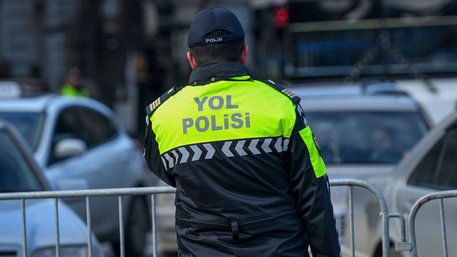 Yol polisi piyadalara müraciət etdi