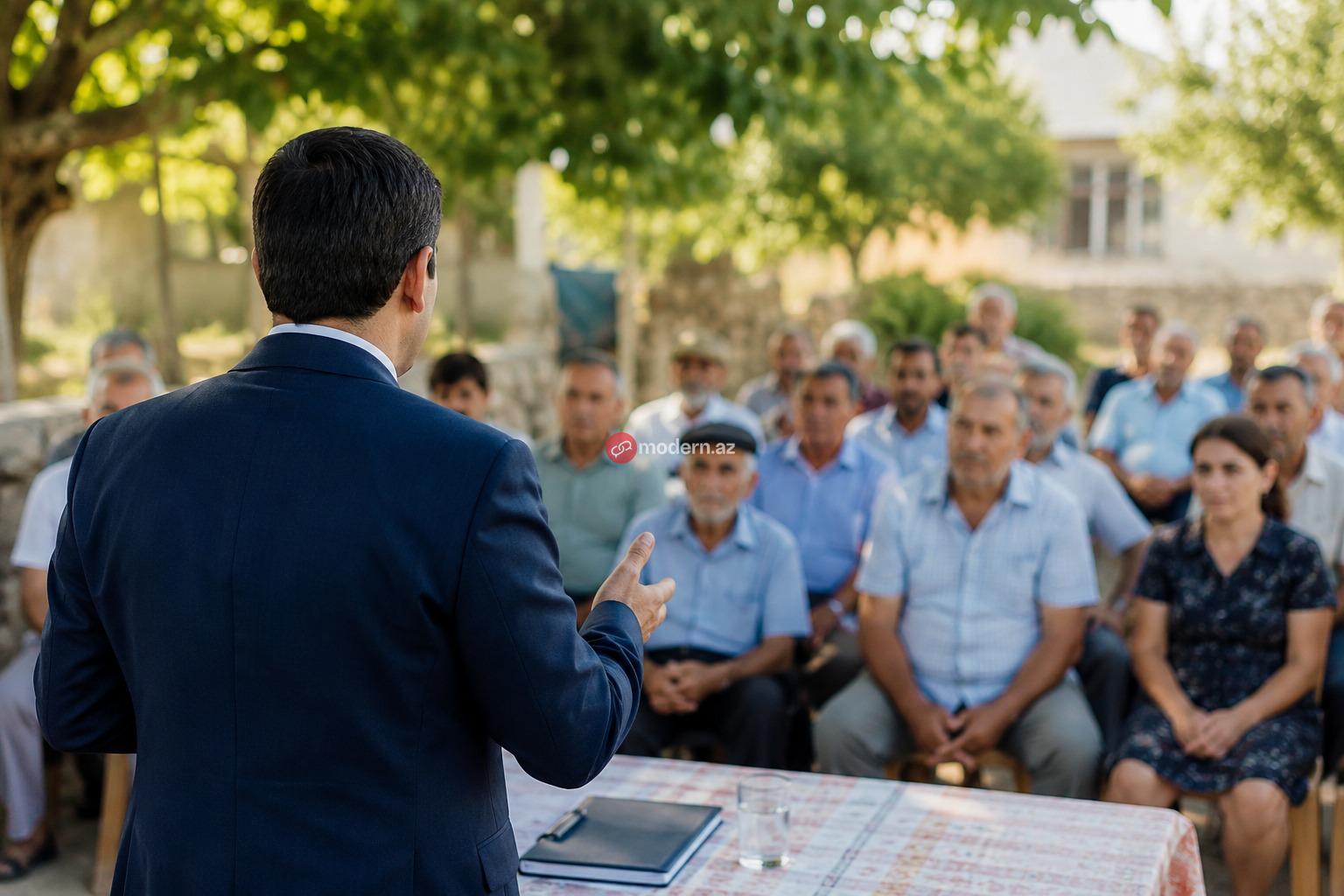 Seçicilər deputatlara ən çox iş üçün müraciət edir - SORĞU