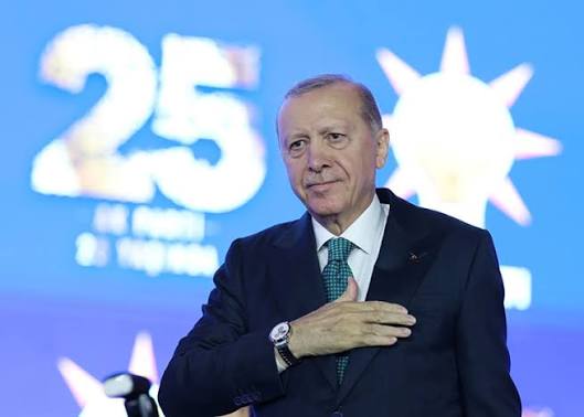 Ərdoğan AKP-nin 2071-ci il planını AÇIQLADI