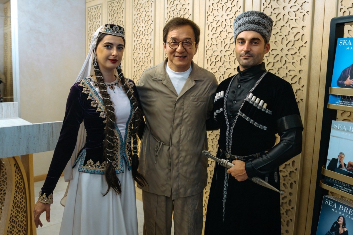 Ceki Çanın filminin Bakıdakı çəkilişləri başa çatdı - FOTOLAR