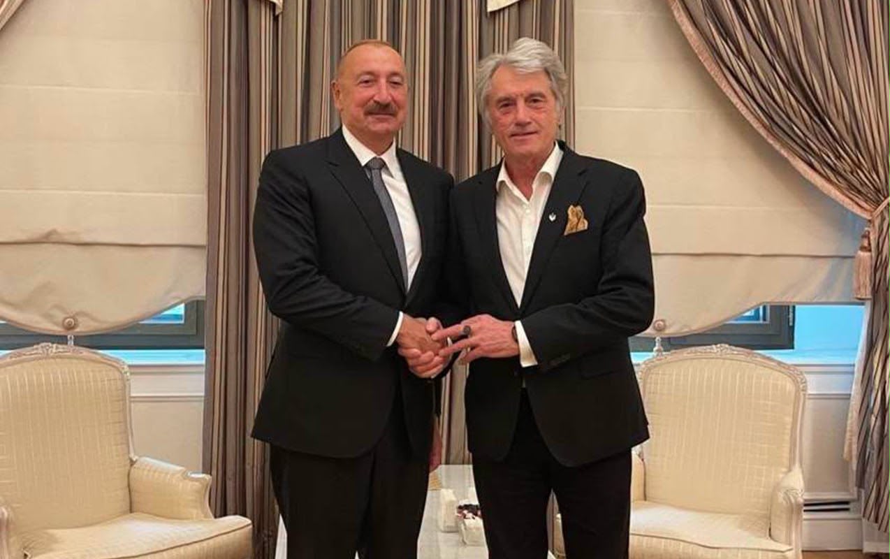Yuşşenko&nbsp;İlham Əliyevə təşəkkür edib
