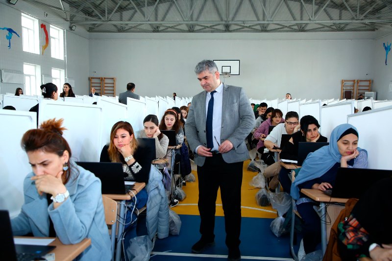 Direktor müavini olmaq istəyənlər OXUSUN