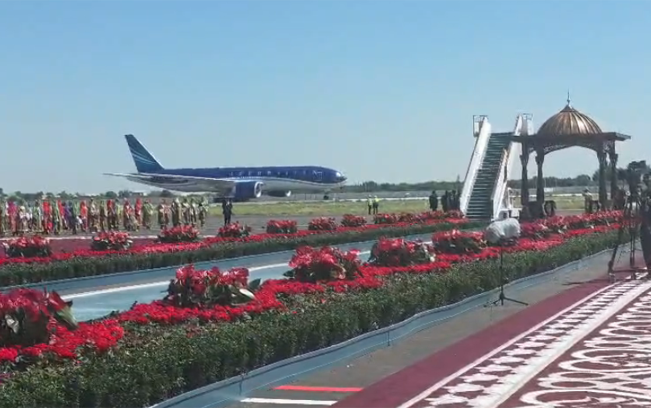 Prezidentin&nbsp;sosial media hesablarında Buxara səfərinə dair video paylaşıldı