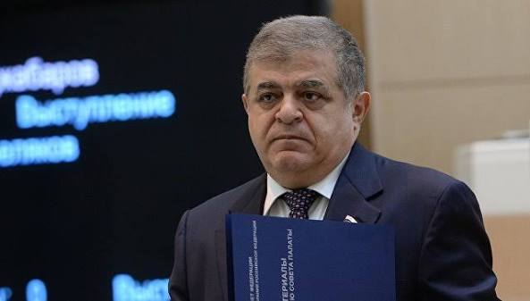 Российский сенатор Пашиняну: Если хочешь выйти, выходи сам