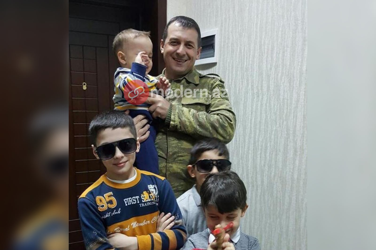 آخرین عکس "عقاب موروو" که 1 هفته قبل از شهادتش گرفته شده است 