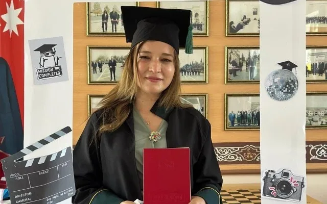 Martyr's mother gained student name - PHOTO