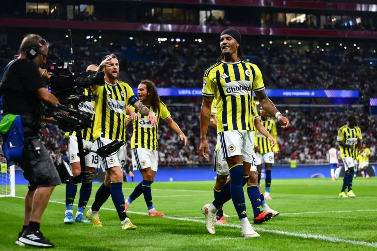 Çempionlar Liqası: "Fənərbağça" 18 il sonra əsas mərhələdə
