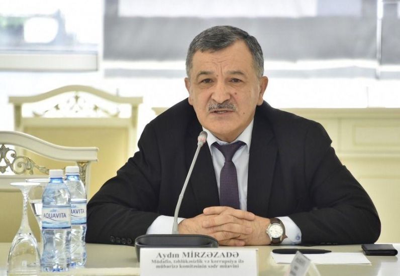 Babalarını da tanıyıram - Aydın Mirzəzadə seçicilərindən danışdı