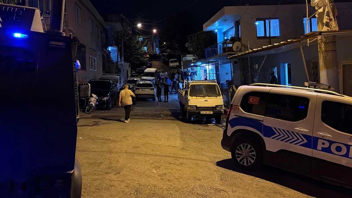 Göyərçinə görə silahlı atışma, 13&nbsp;nəfər yaralandı