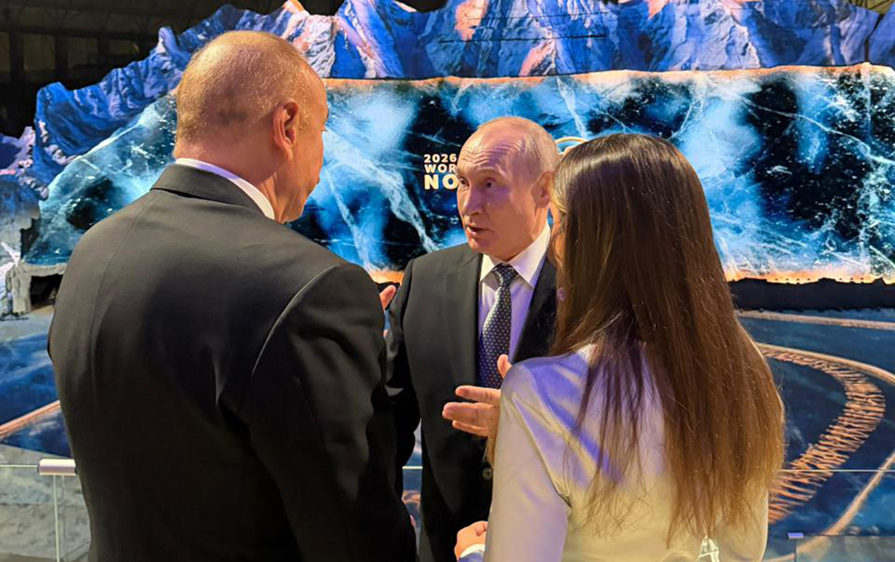 Prezident Putinlə&nbsp;söhbət etdi&nbsp;- FOTO