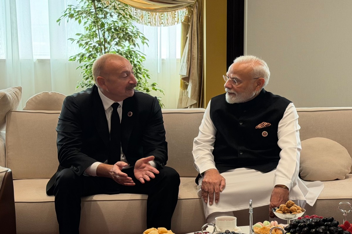 Prezidentin sosial şəbəkə hesablarında Modi ilə söhbətinə dair paylaşım edildi