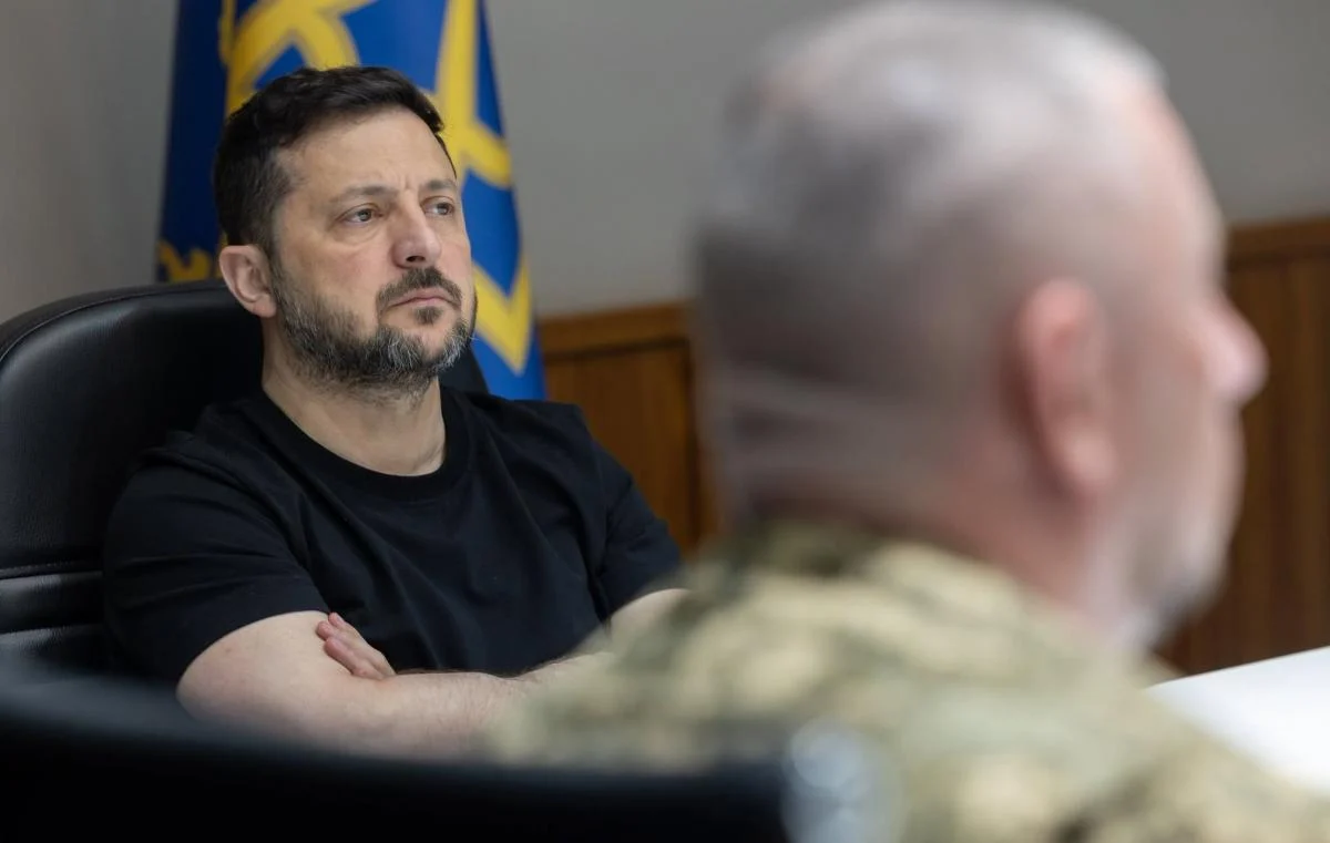 Zelenski Ukrayna Quru Qoşunlarına yeni komandan təyin etdi - FOTO