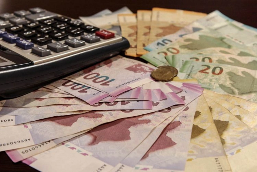 Bu şəxslərə 2000 manat mükafat veriləcək