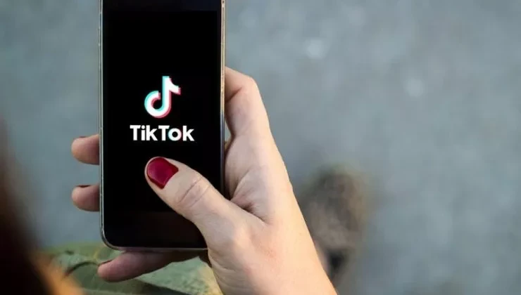 Canlı yayımda söyüş söyən iki uşaq anası HƏBS EDİLDİ