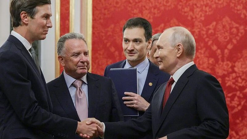 Putinlə amerikalı nümayəndələrin danışıqları 3 saat çəkdi&nbsp;