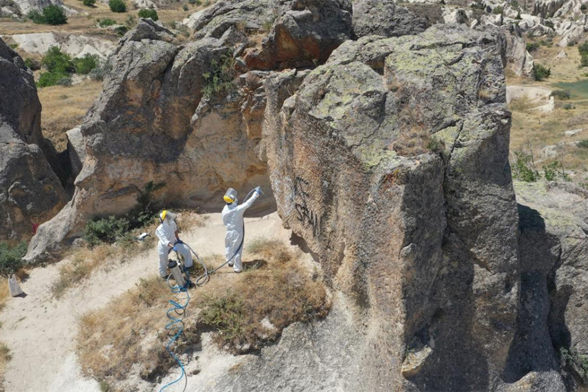 Türkiyənin tarixi irsi vandalizmə məruz qalır &ndash; GÖRÜNTÜ