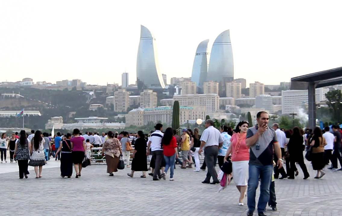 Azərbaycanda işləyənlərin təhsil səviyyəsi açıqlandı - RƏQƏMLƏR