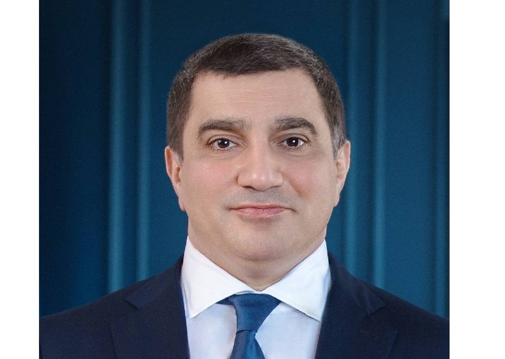 Əli Əsədov onu işdən azad etdi