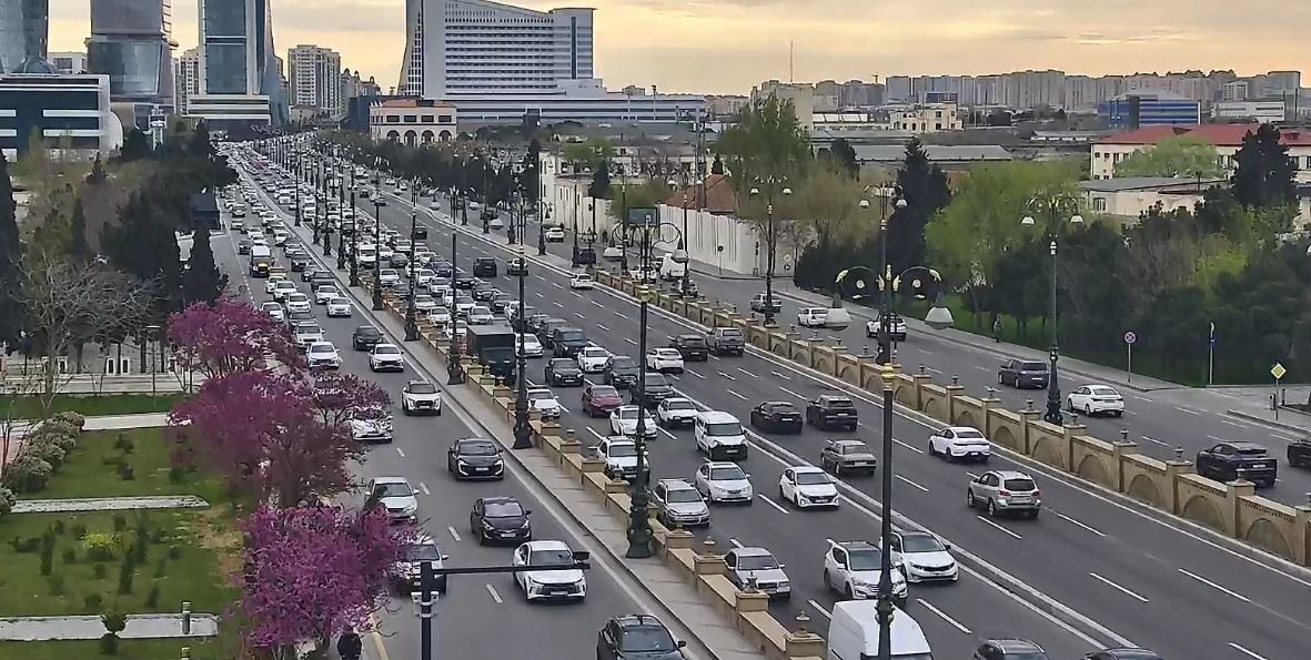 Hazırda Bakıda sıxlıq olan küçə və prospektlər - SİYAHI