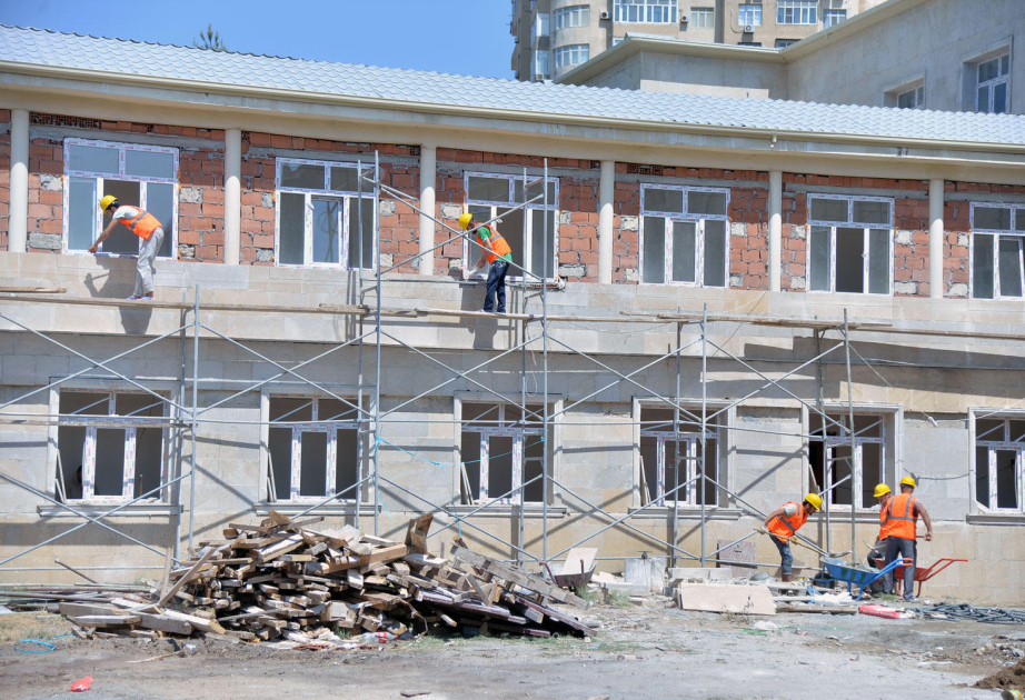 Azərbaycanda&nbsp;862 məktəbdə təmir-tikinti işləri aparılır