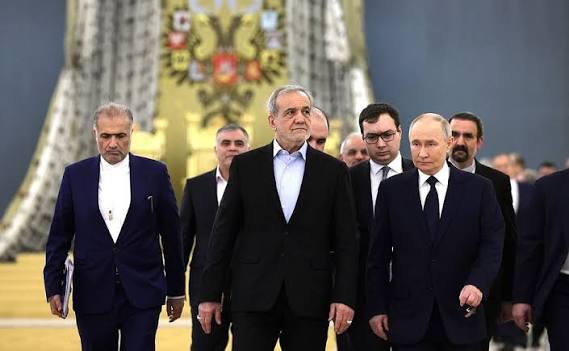 İran, Rusiya və Çin liderləri bir arada - BRICS sammiti başlayır